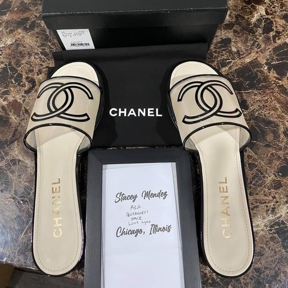 CHANEL Shoes - Sz 39/9 Chanel CC Mesh Slide Slides nude